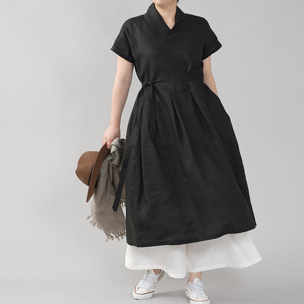 中厚 リネン ワンピース 着物衿 禅 和装 ウエストタック ロング丈 ミモレ丈 半袖 フレンチスリーブ リネン100% ドレス/ブラック【free】a084d-bck2