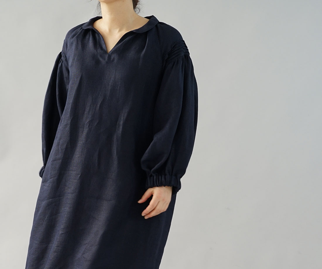 wafu ワフ わふ わたぬき服装店 中厚 リネンワンピース ふんわり リネン wガーゼ linen100% ショールカラー ピンタック ラグランスリーブ 長袖 膝下丈 ポケット付き / ダークネイビー ワンピース リネンワンピース リネン 麻 麻ワンピース 麻ワンピ リネンワンピ 長そで 長袖 ながそで 長袖ワンピース 長そでワンピース ロング袖 ミモレ丈 ミモレワンピース 膝下丈 ひざ下丈 ミモレ丈 ミモレワンピース 膝下丈 ひざ下丈 パフスリーブ ふんわり袖 ピンタック 袖ピンタック Wガーゼ地 ガーゼ地 肌触り柔らか Aライン Aラインワンピース Aラインワンピ 無地 無地ワンピ 無地ワンピース ネイビー 紺 濃紺 襟付き 衿 トレンド 旬 着こなし 春 夏 秋 冬 レディース wafu 新作