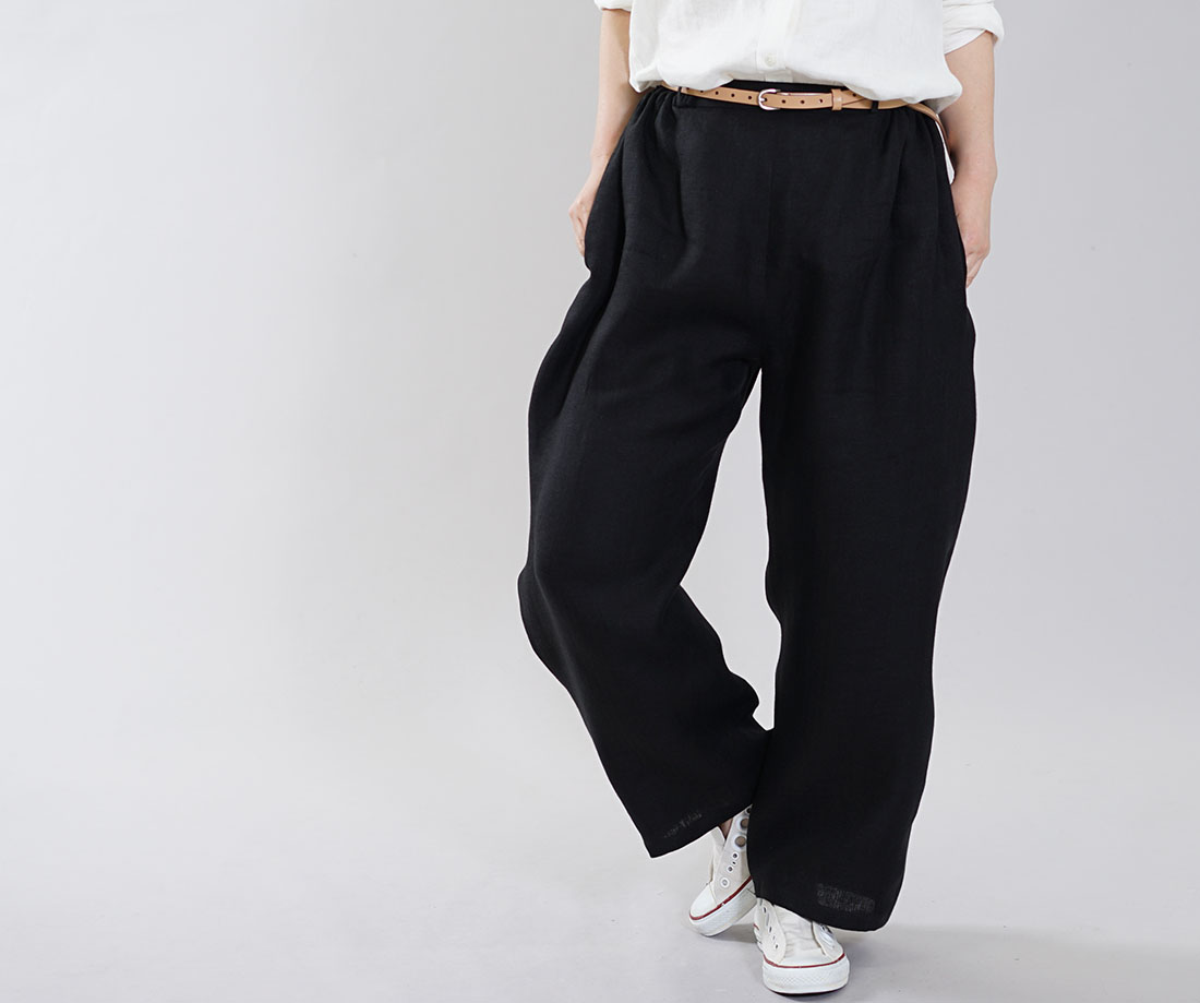 wafu わたぬき服装 わふ ワフ リネンパンツ リネン 麻 ウエストゴム リラックスパンツ リラックス パンツ ボトムス ボトム ズボン ロングパンツ ロング丈 パンツ ボトムス ボトム ズボン ガウチョ ワイドパンツ リラックスパンツ ウエストタック タックデザイン メンズライク メンズ 男女兼用 ユニセックス 黒 黒色 ブラック 黒パンツ 黒ボトム 無地 無地パンツトレンド 旬 着こなし 春 夏 秋 冬 レディース wafu 新作 中厚 リネン パンツ リネン Wガーゼ ふんわり リネンlinen100% ワイド ロングパンツ 前しっかり 後ろゴム ブラック M-L b010c-bck2