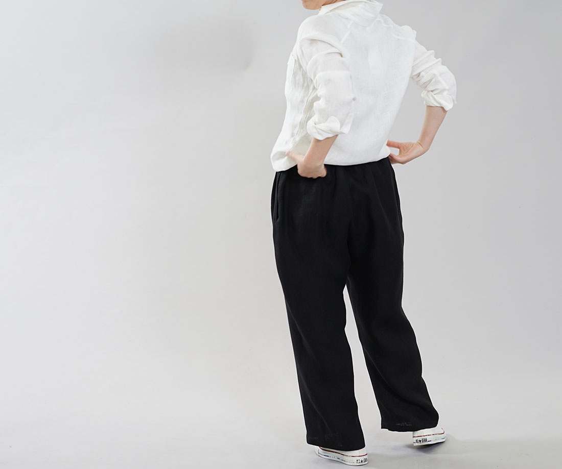 wafu わたぬき服装 わふ ワフ リネンパンツ リネン 麻 ウエストゴム リラックスパンツ リラックス パンツ ボトムス ボトム ズボン ロングパンツ ロング丈 パンツ ボトムス ボトム ズボン ガウチョ ワイドパンツ リラックスパンツ ウエストタック タックデザイン メンズライク メンズ 男女兼用 ユニセックス 黒 黒色 ブラック 黒パンツ 黒ボトム 無地 無地パンツトレンド 旬 着こなし 春 夏 秋 冬 レディース wafu 新作 中厚 リネン パンツ リネン Wガーゼ ふんわり リネンlinen100% ワイド ロングパンツ 前しっかり 後ろゴム ブラック M-L b010c-bck2