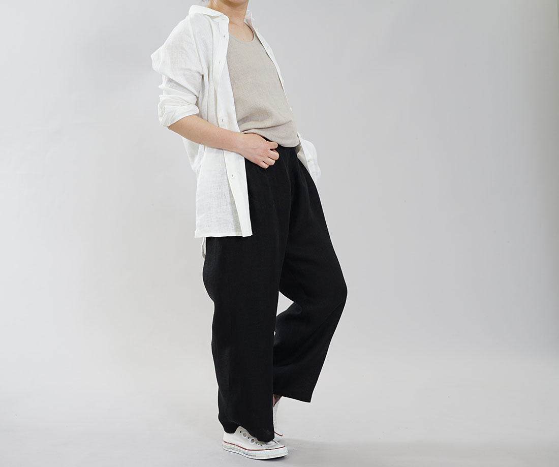wafu わたぬき服装 わふ ワフ リネンパンツ リネン 麻 ウエストゴム リラックスパンツ リラックス パンツ ボトムス ボトム ズボン ロングパンツ ロング丈 パンツ ボトムス ボトム ズボン ガウチョ ワイドパンツ リラックスパンツ ウエストタック タックデザイン メンズライク メンズ 男女兼用 ユニセックス 黒 黒色 ブラック 黒パンツ 黒ボトム 無地 無地パンツトレンド 旬 着こなし 春 夏 秋 冬 レディース wafu 新作 中厚 リネン パンツ リネン Wガーゼ ふんわり リネンlinen100% ワイド ロングパンツ 前しっかり 後ろゴム ブラック M-L b010c-bck2