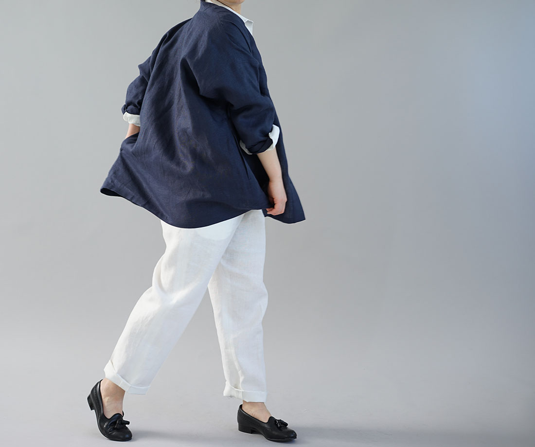 wafu ワフ わふ わたぬき服装店 中厚 リネン カーディガン ドルマンスリーブ 羽織 先染め ドロップショルダー 長袖 / ネイビー リネン 麻 リネン羽織り 羽織り アウター ボレロ カーデ カーディガン 長袖カーデ 長袖 ロングスリーブ ロング Vネック シンプル ロング丈 ターコイズ 無地 無地カーディガン 無地カーで 無地羽織 シェルボタン 貝ボタン 貝 シェル ネイビー 紺 濃紺 トレンド 旬 着こなし 春 夏 秋 冬 レディース wafu 新作