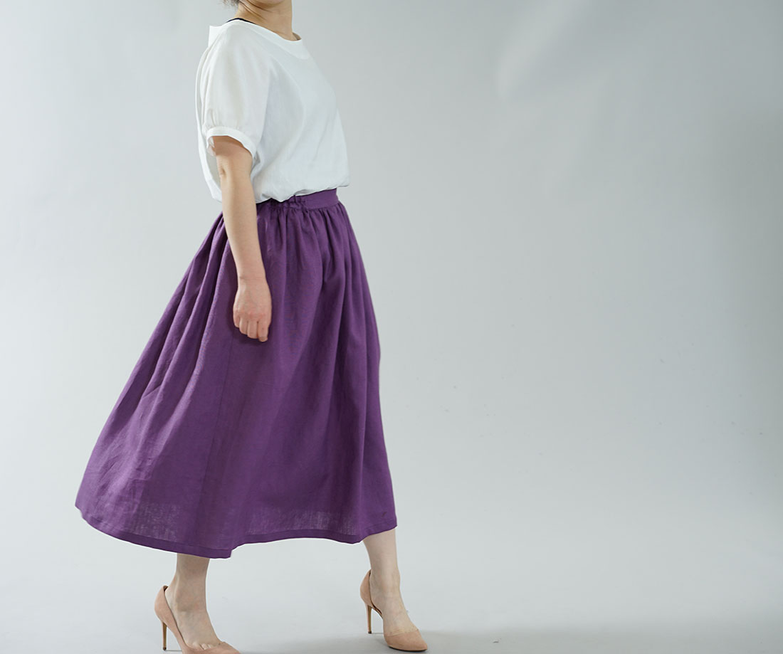 wafu わたぬき服装 わふ ワフ 中厚 リネン スカート 思い出のリネンスカート ウエストゴム ロング丈 膝下丈 ミモレ丈 ルージュテルニ free s004d-rgt2 ボトムス スカート ひざ丈スカート 膝丈 膝丈スカート ミディアム丈 フレア フレアスカート ミモレ丈 ふんわり リネンスカート 麻スカート リネン 麻 ウエストゴム ギャザー ドレープ ゴムギャザー ウエスト紐 無地 無地スカート 無地ボトム パープル むらさき 紫色 紫 トレンド 旬 着こなし 春 夏 秋 冬 レディース wafu 新作
