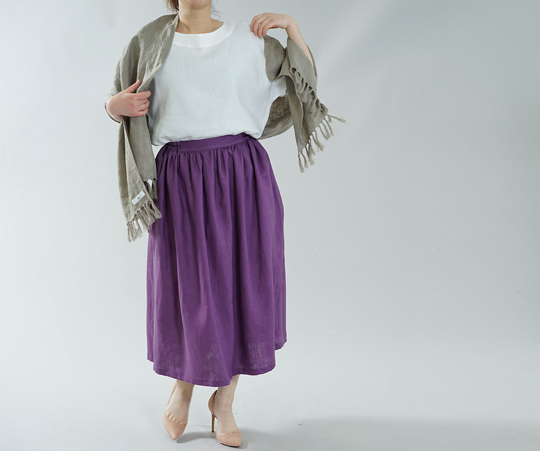 wafu わたぬき服装 わふ ワフ 中厚 リネン スカート 思い出のリネンスカート ウエストゴム ロング丈 膝下丈 ミモレ丈 ルージュテルニ free s004d-rgt2 ボトムス スカート ひざ丈スカート 膝丈 膝丈スカート ミディアム丈 フレア フレアスカート ミモレ丈 ふんわり リネンスカート 麻スカート リネン 麻 ウエストゴム ギャザー ドレープ ゴムギャザー ウエスト紐 無地 無地スカート 無地ボトム パープル むらさき 紫色 紫 トレンド 旬 着こなし 春 夏 秋 冬 レディース wafu 新作