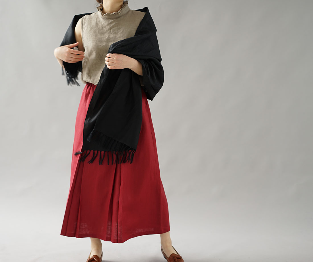 wafu ワフ わふ わたぬき服装店 中厚 リネン ストール 手ほぐし ストール ふんわりやわらかい リネン wガーゼ / 7色展開 フリンジストール フリンジ付き フリンジ リネン 麻 リネンストール ストール 大判ストール リネンガーゼ リネンガーゼ地 麻ガーゼ ガーゼ地 柔らか 肌触り 柔らかい さらっと サラサラ 涼しげ ロング 大きい 無地 無地ストール トレンド 旬 着こなし 春 夏 秋 冬 レディース wafu 新作