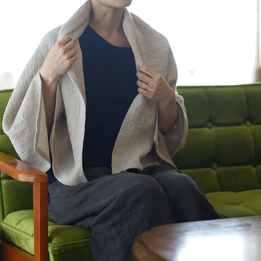 【wafu】リネン バスタオル ひざ掛け 肩がけにも リネンケット おくるみにも ワッフルリネン リネン100% 速乾 防臭 防菌 /亜麻ナチュラル/ホワイト【約65×136】z023a